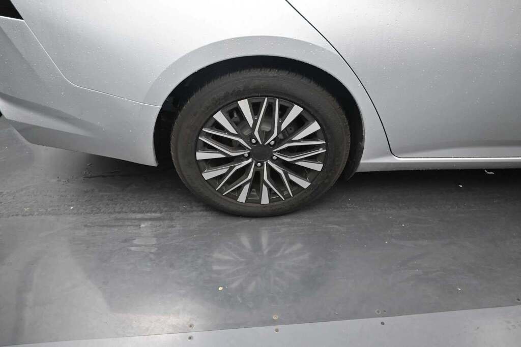 2023 Nissan Altima SV FWD