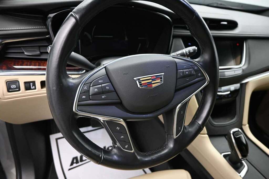 2019 Cadillac XT5 Luxury