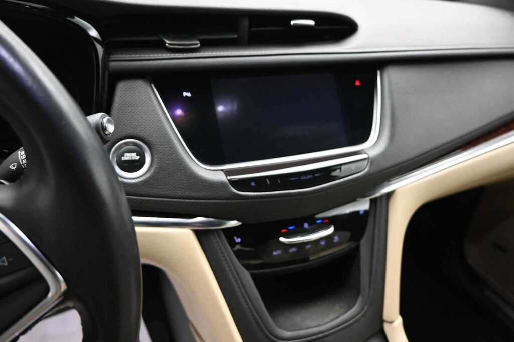 2019 Cadillac XT5 Luxury