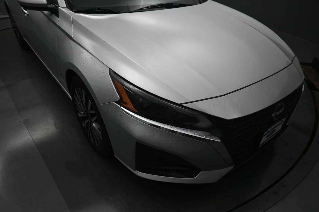 2023 Nissan Altima SV FWD
