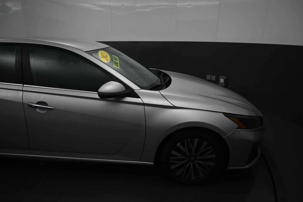 2023 Nissan Altima SV FWD