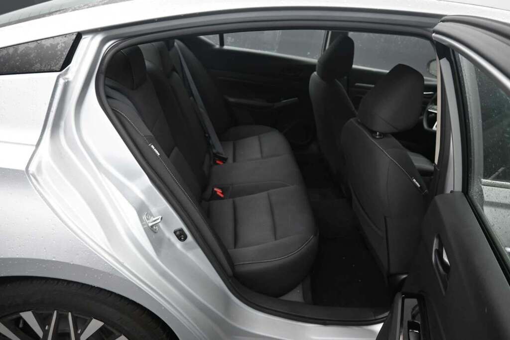 2023 Nissan Altima SV FWD