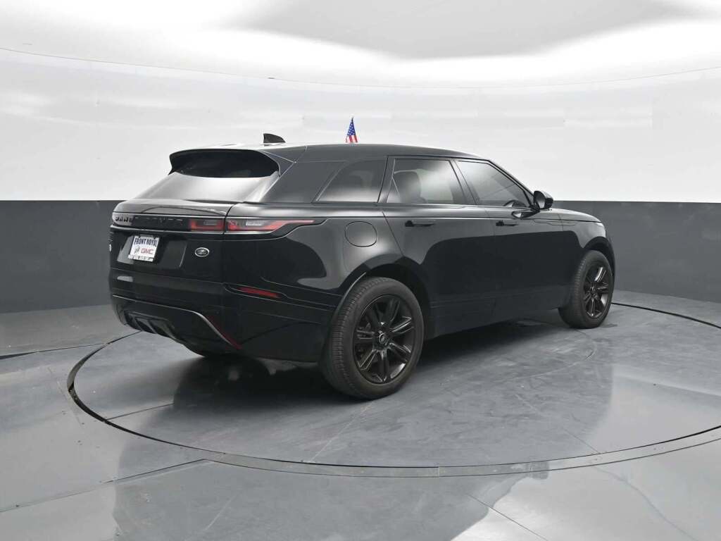 2023 Land Rover Range Rover Velar P250 R-Dynamic S