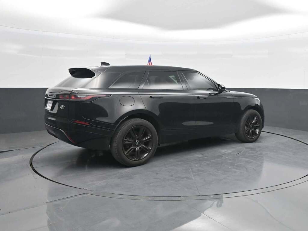 2023 Land Rover Range Rover Velar P250 R-Dynamic S