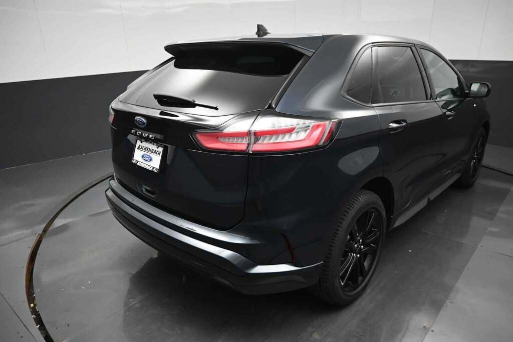 2024 Ford Edge ST-Line