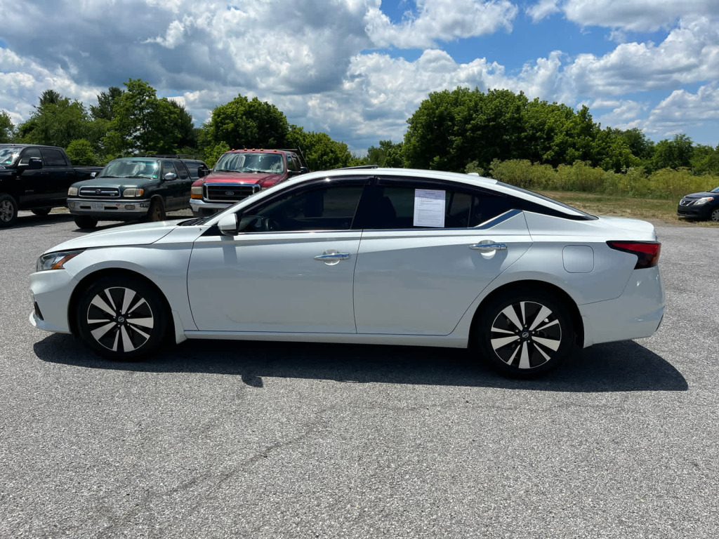 2021 Nissan Altima SL FWD