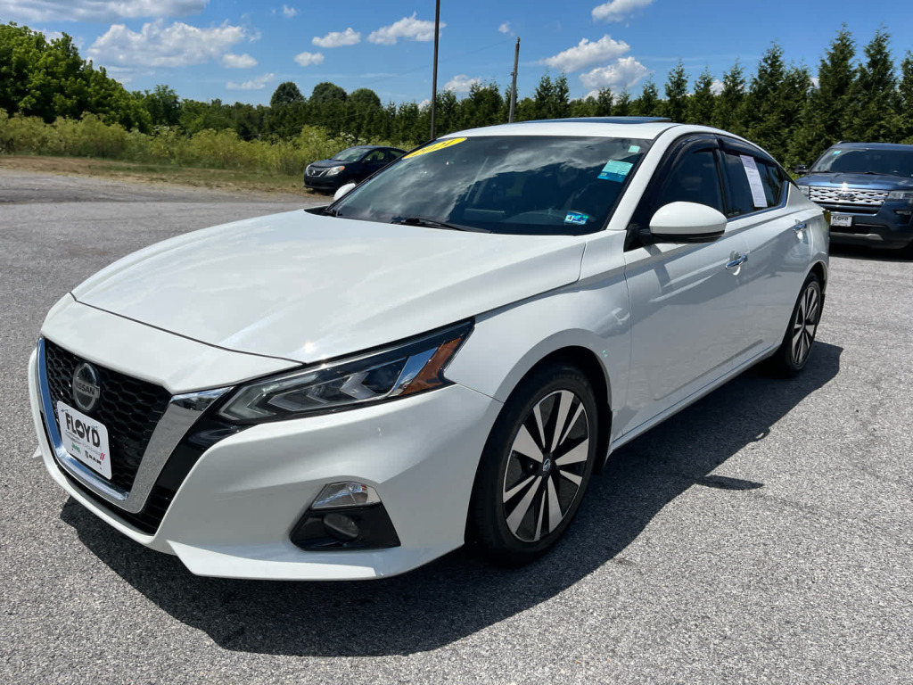 2021 Nissan Altima SL FWD
