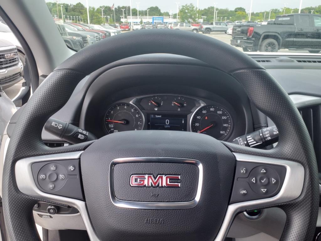 Used 2023 Summit White GMC SLE image 11