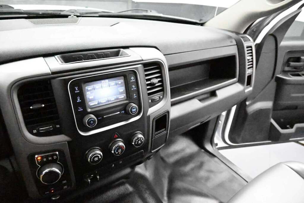 2022 Ram 1500 Classic Tradesman Crew Cab 4x4 5'7" Box