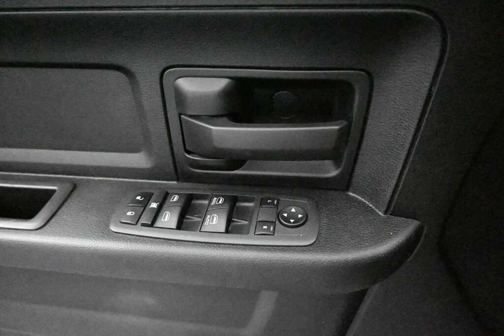 2022 Ram 1500 Classic Tradesman Crew Cab 4x4 5'7" Box