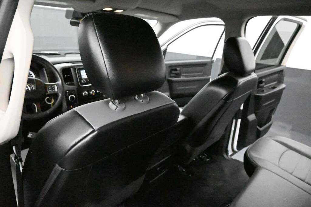 2022 Ram 1500 Classic Tradesman Crew Cab 4x4 5'7" Box