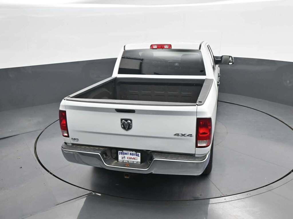 2022 Ram 1500 Classic Tradesman Crew Cab 4x4 5'7" Box