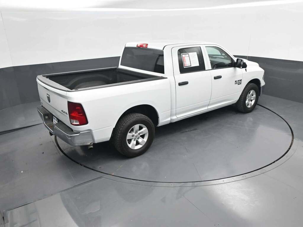 2022 Ram 1500 Classic Tradesman Crew Cab 4x4 5'7" Box