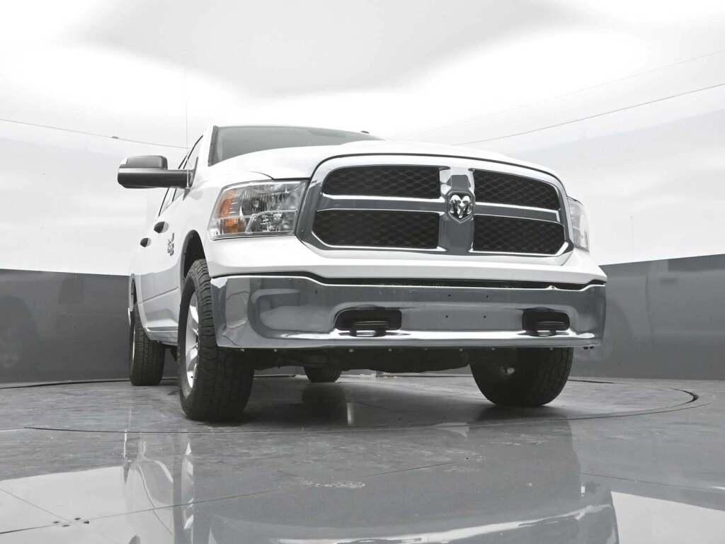 2022 Ram 1500 Classic Tradesman Crew Cab 4x4 5'7" Box