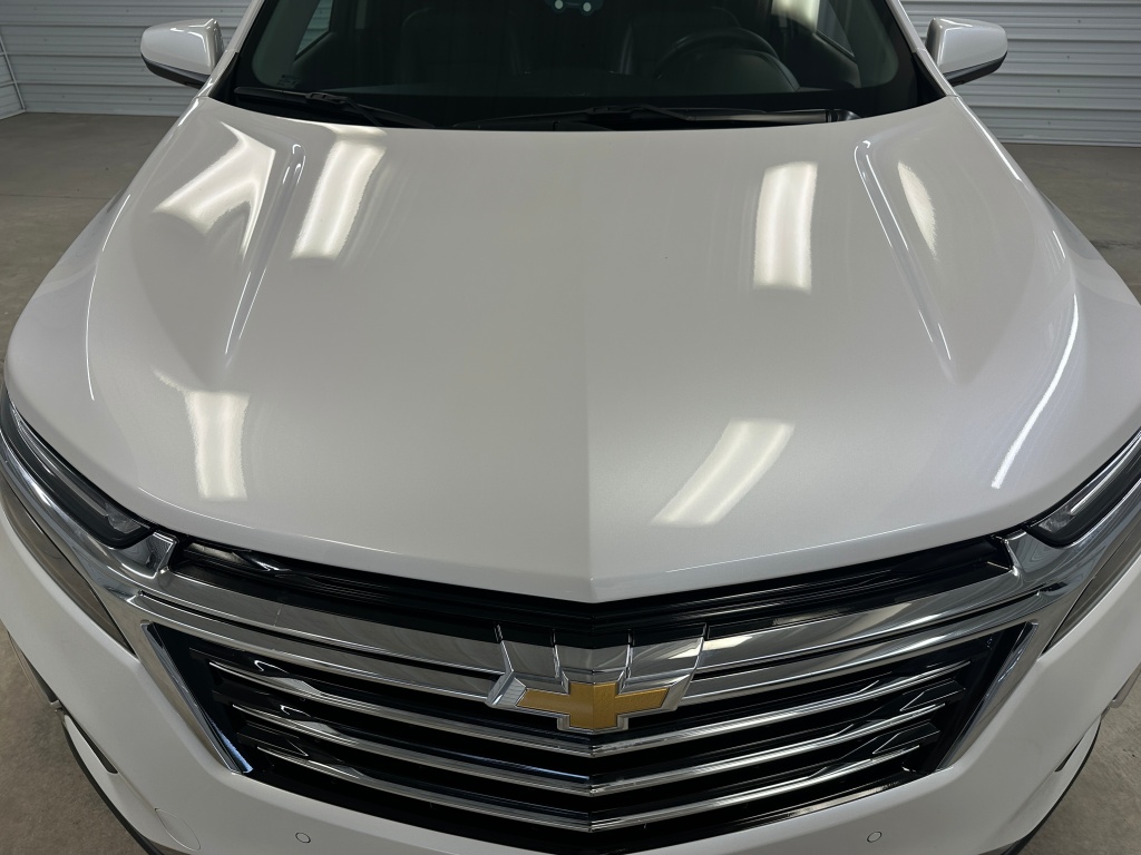 Certified Used 2023 Iridescent Pearl Tricoat Chevrolet Premier image 39