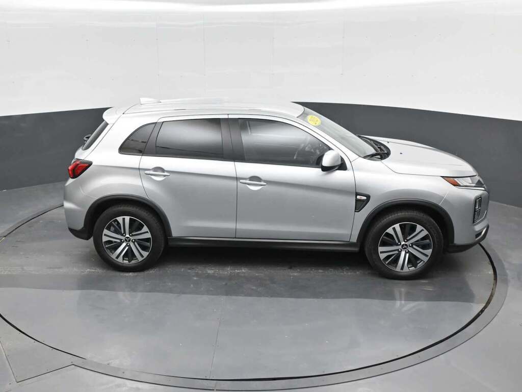 2025 Mitsubishi Outlander Sport 2.0 ES AWC