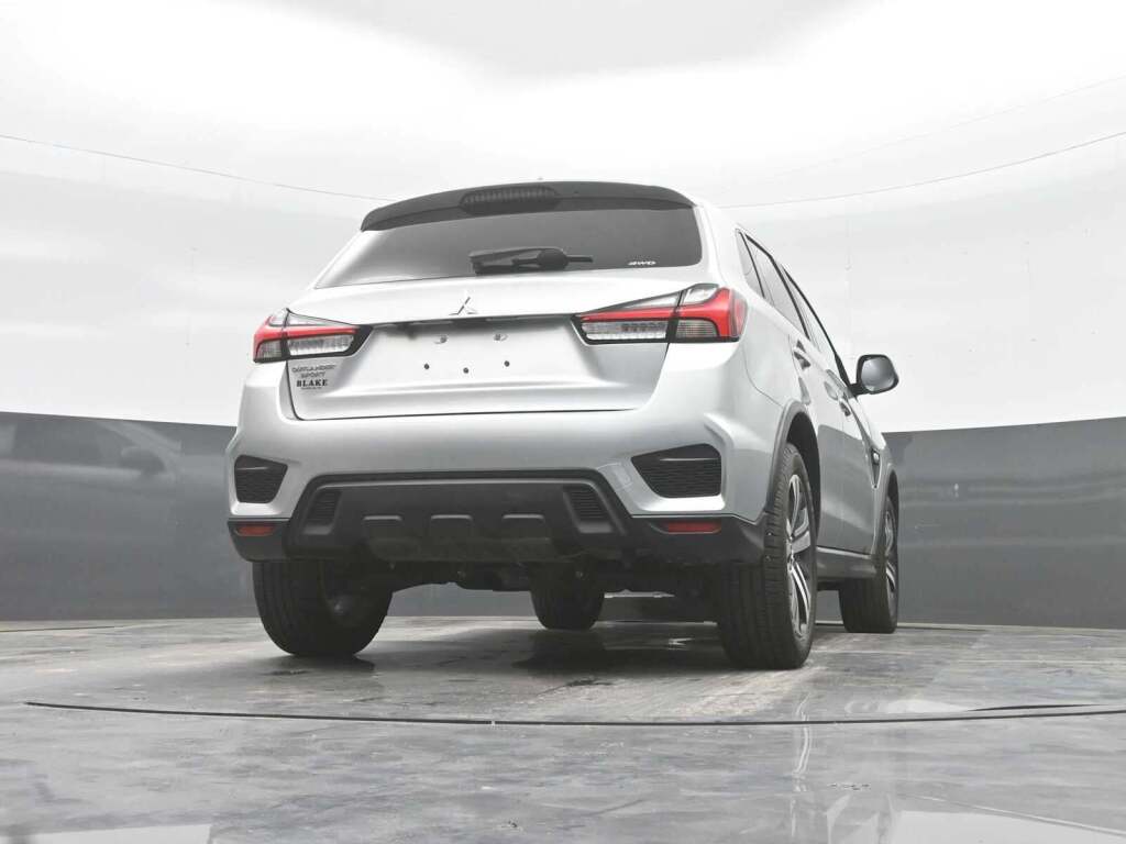 2025 Mitsubishi Outlander Sport 2.0 ES AWC