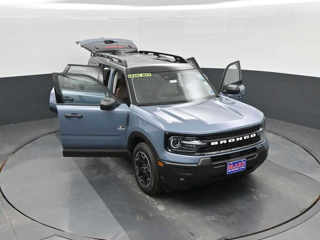 2026 Ford Bronco Sport Outer Banks