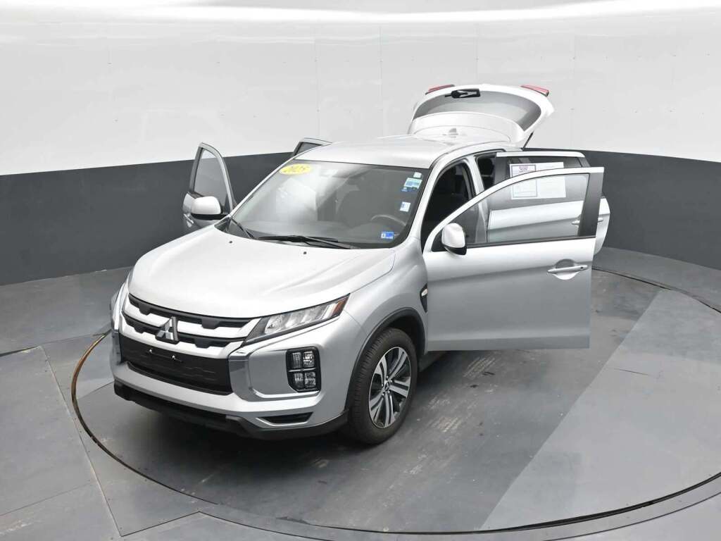 2025 Mitsubishi Outlander Sport 2.0 ES AWC