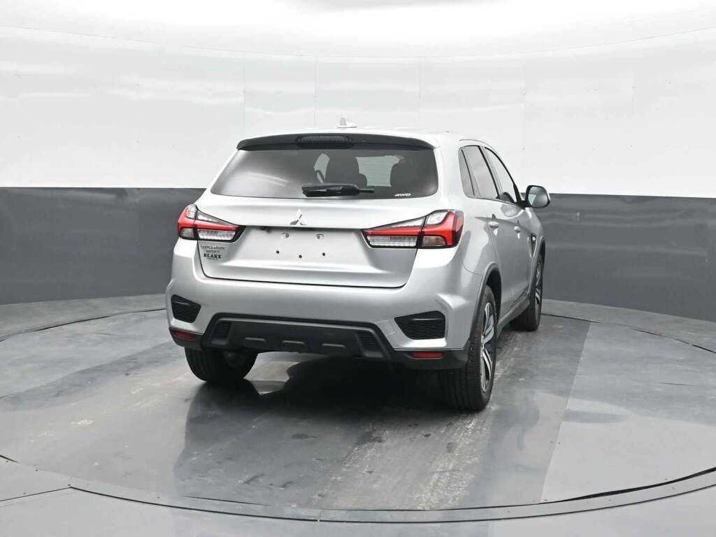 2025 Mitsubishi Outlander Sport 2.0 ES AWC