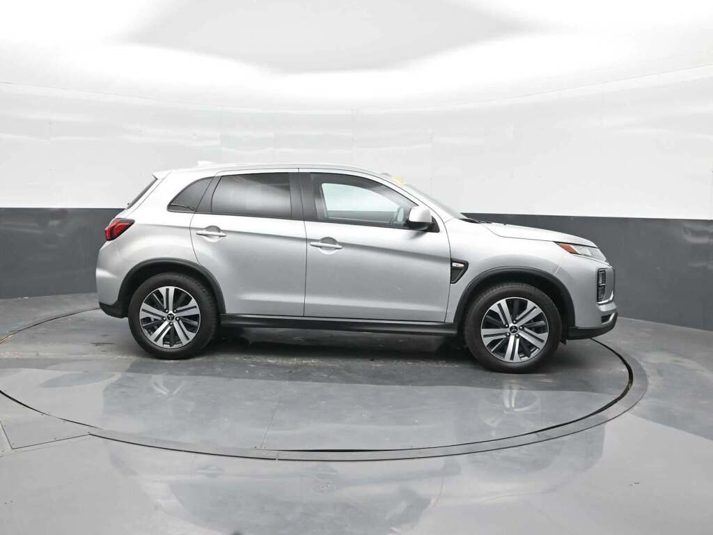 2025 Mitsubishi Outlander Sport 2.0 ES AWC