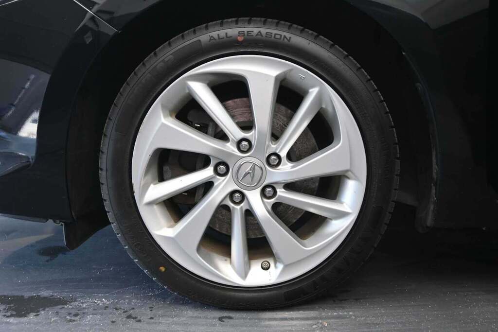 2018 Acura ILX Premium Package