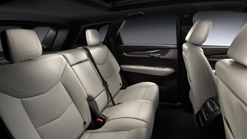 2026 Cadillac XT5 Sport AWD