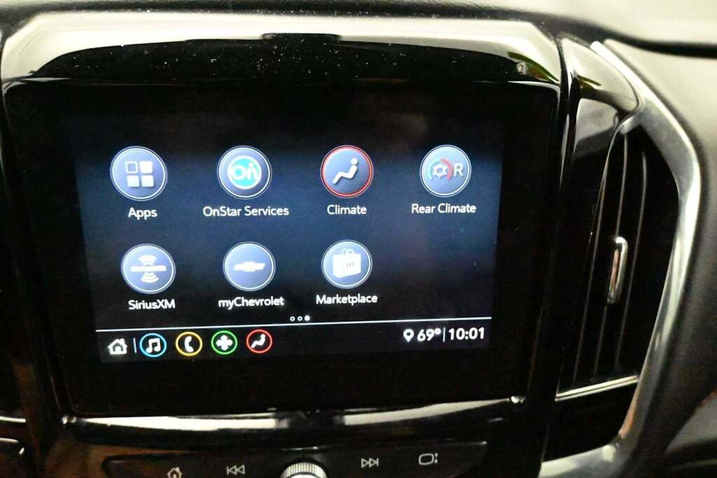 2020 Chevrolet Traverse AWD LT Cloth