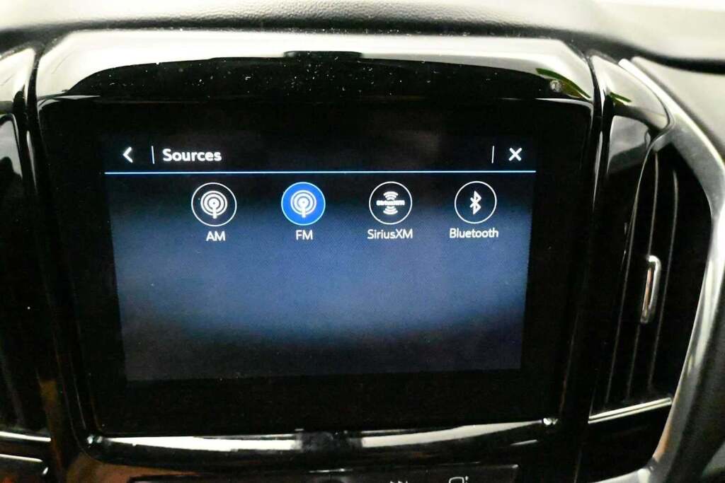2020 Chevrolet Traverse AWD LT Cloth