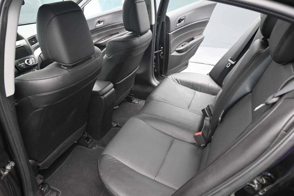 2018 Acura ILX Premium Package