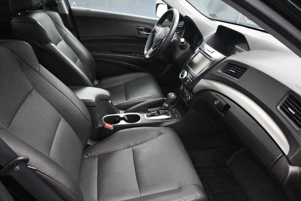 2018 Acura ILX Premium Package
