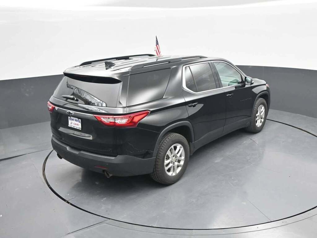 2020 Chevrolet Traverse AWD LT Cloth