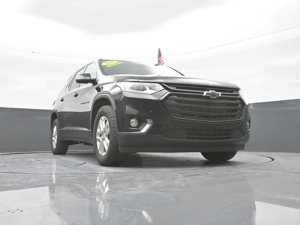 2020 Chevrolet Traverse AWD LT Cloth