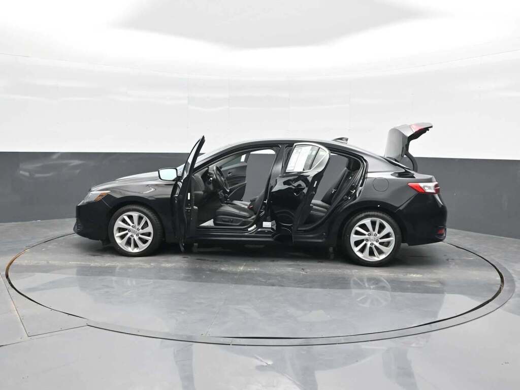 2018 Acura ILX Premium Package