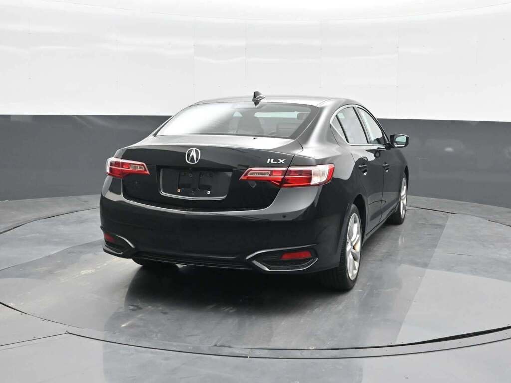 2018 Acura ILX Premium Package