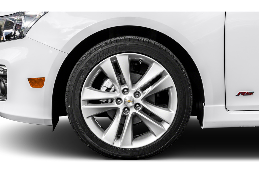 2015 Chevrolet Cruze LS Auto