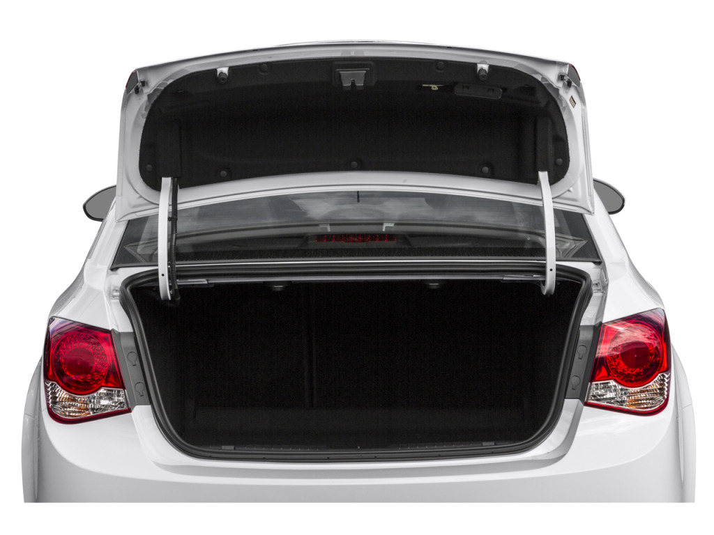 2015 Chevrolet Cruze LS Auto
