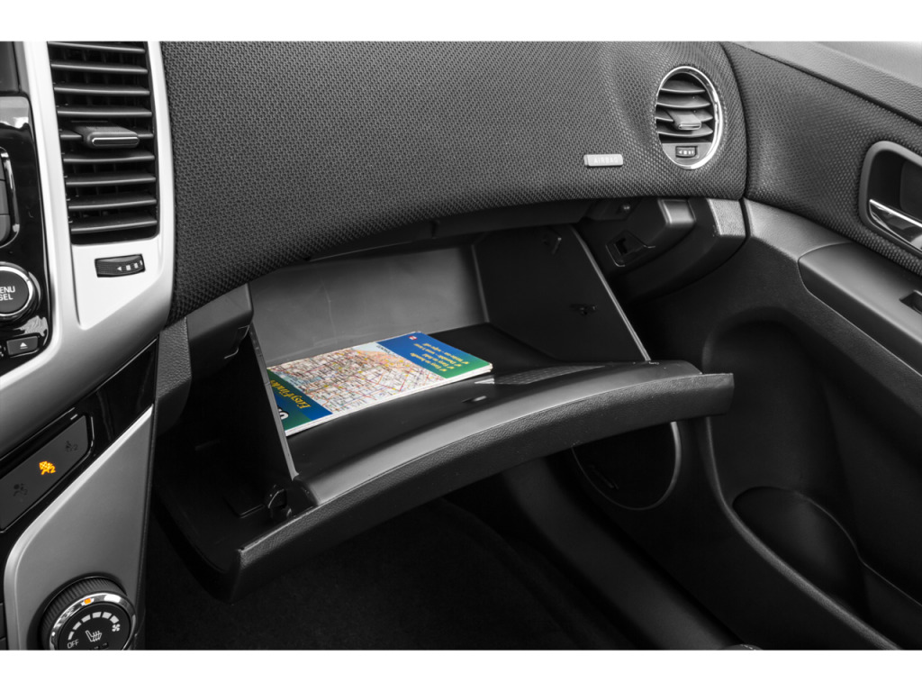 2015 Chevrolet Cruze LS Auto