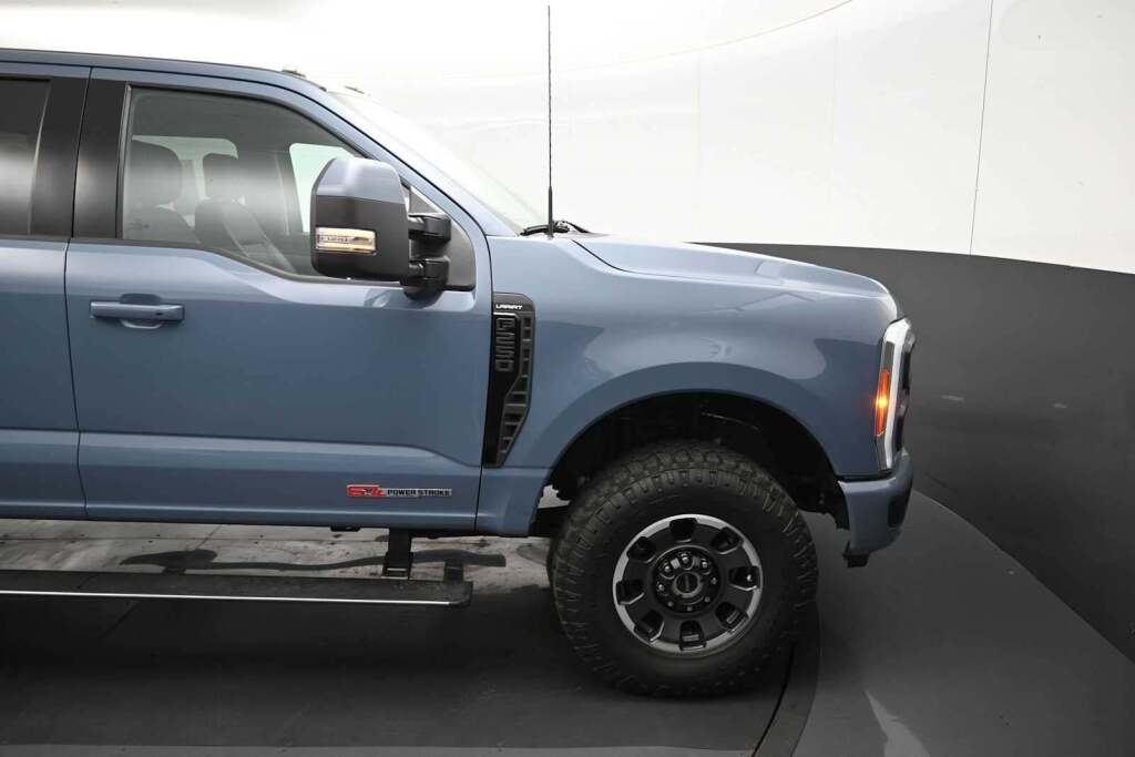 2023 Ford F-250 Super Duty LARIAT