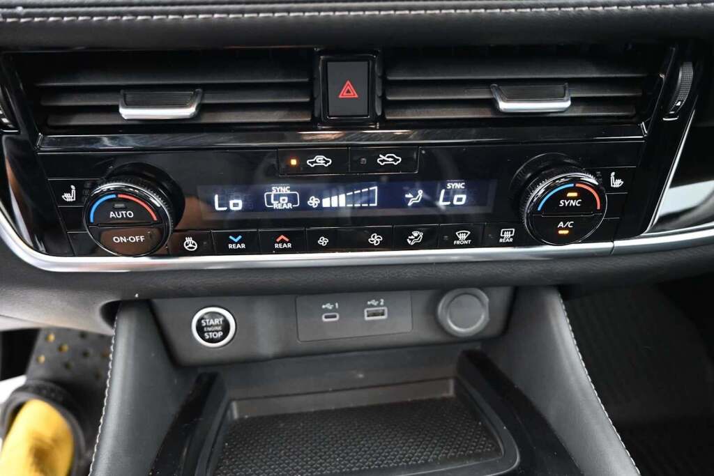 2023 Nissan Rogue SL Intelligent AWD