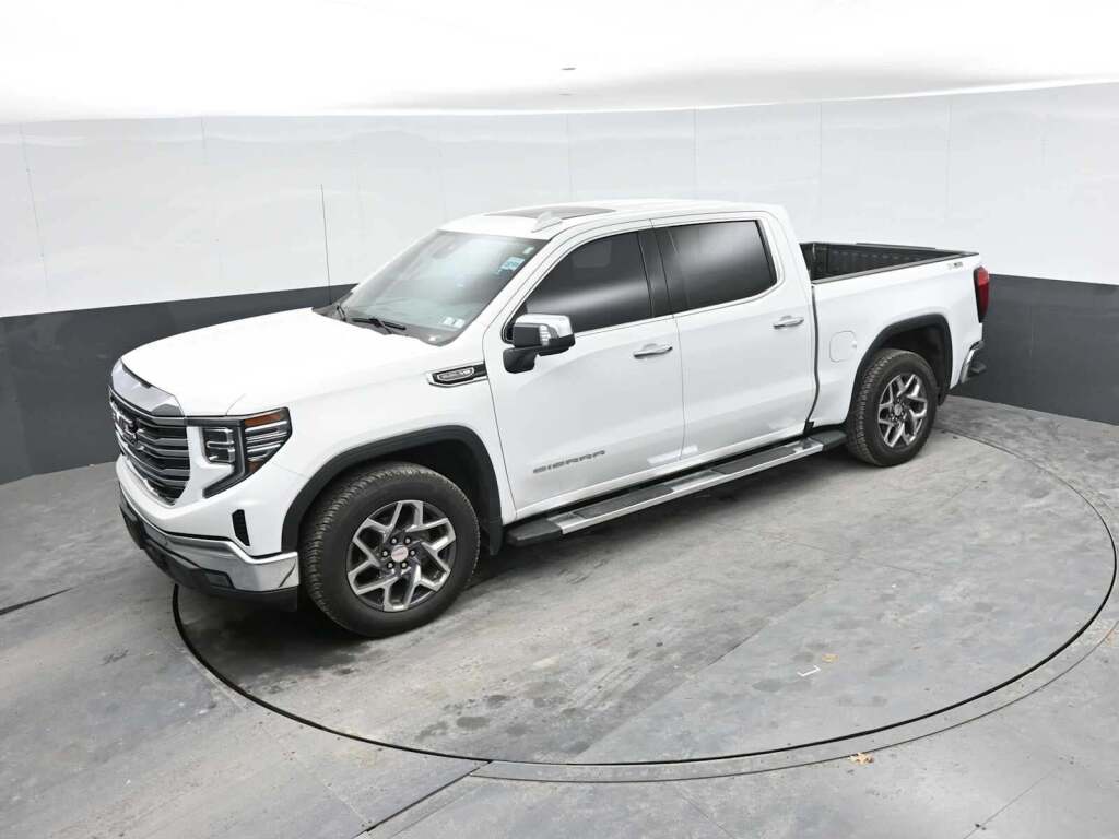 2023 GMC Sierra 1500 SLT