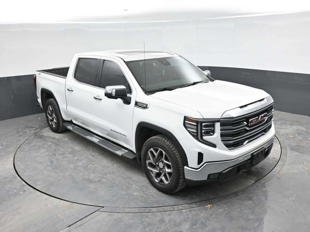 2023 GMC Sierra 1500 SLT