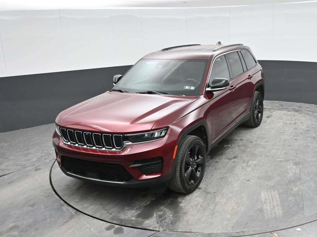2022 Jeep Grand Cherokee Altitude 4x4