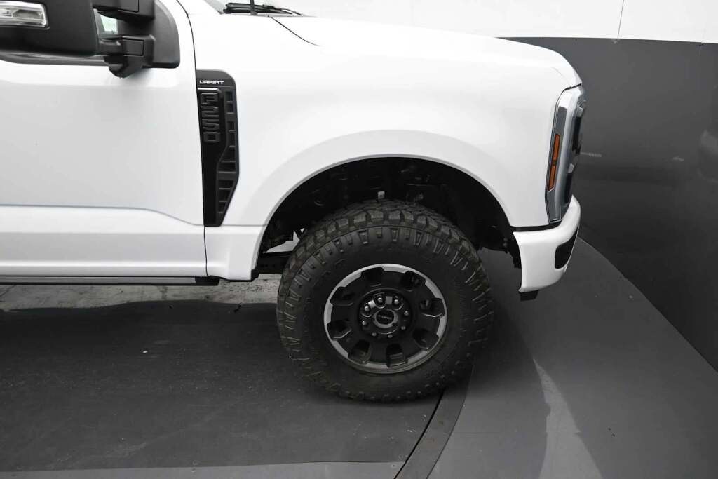2026 Ford F-250 Super Duty LARIAT