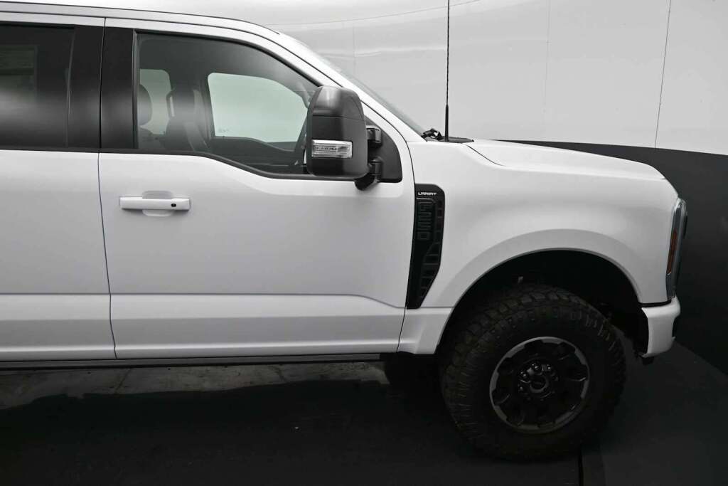 2026 Ford F-250 Super Duty LARIAT