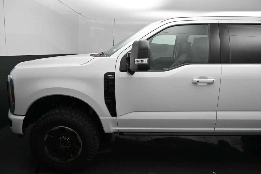 2026 Ford F-250 Super Duty LARIAT