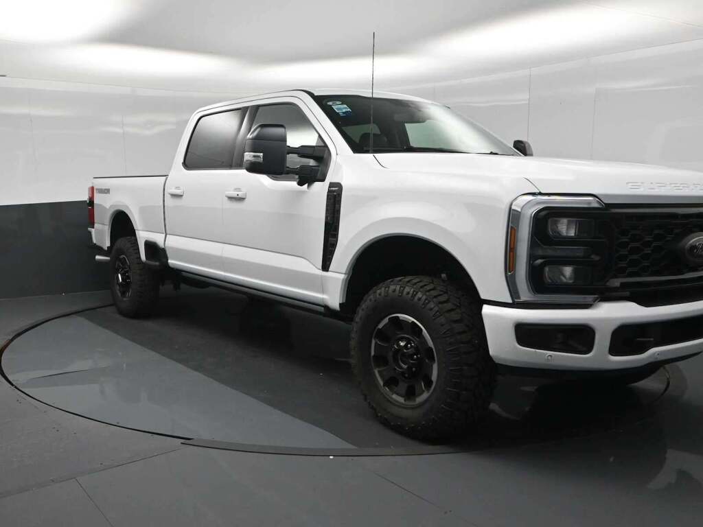 2026 Ford F-250 Super Duty LARIAT