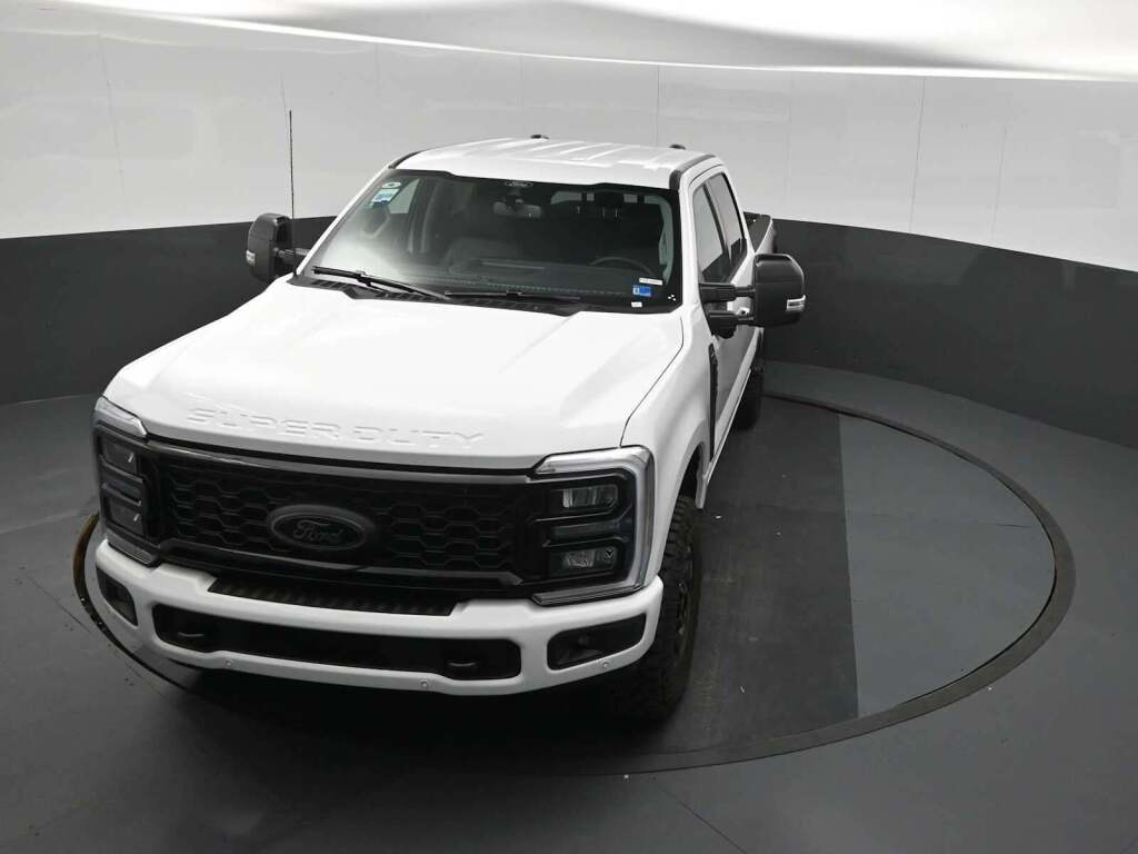 2026 Ford F-250 Super Duty LARIAT