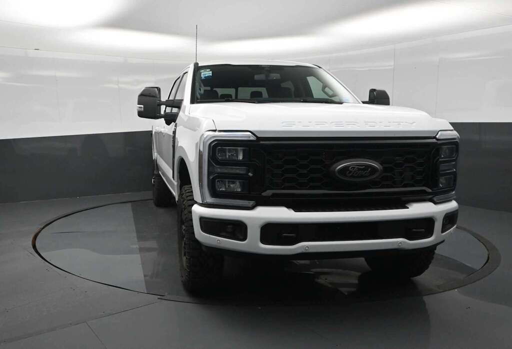2026 Ford F-250 Super Duty LARIAT