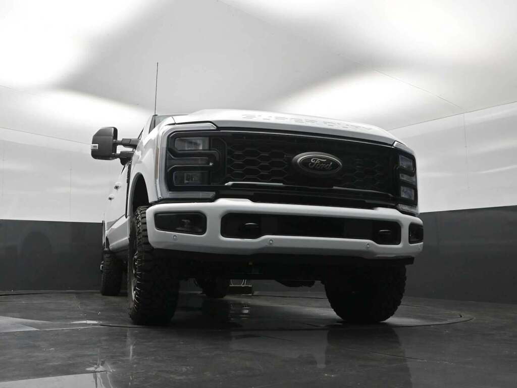 2026 Ford F-250 Super Duty LARIAT